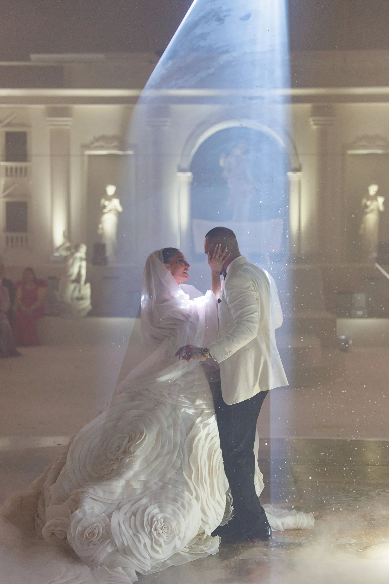 First dance under a laser halo at a wedding, photo 5