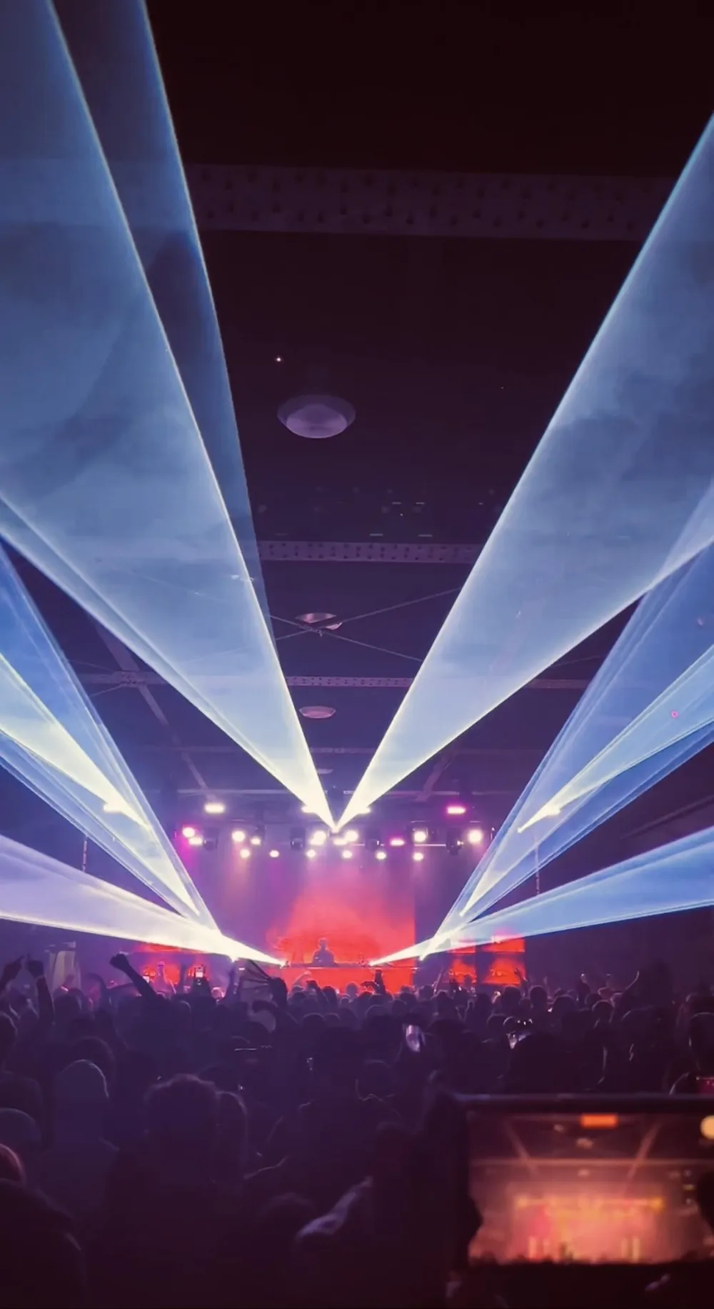 Laser show at Russell Industrial Center in Detroit, photo 13