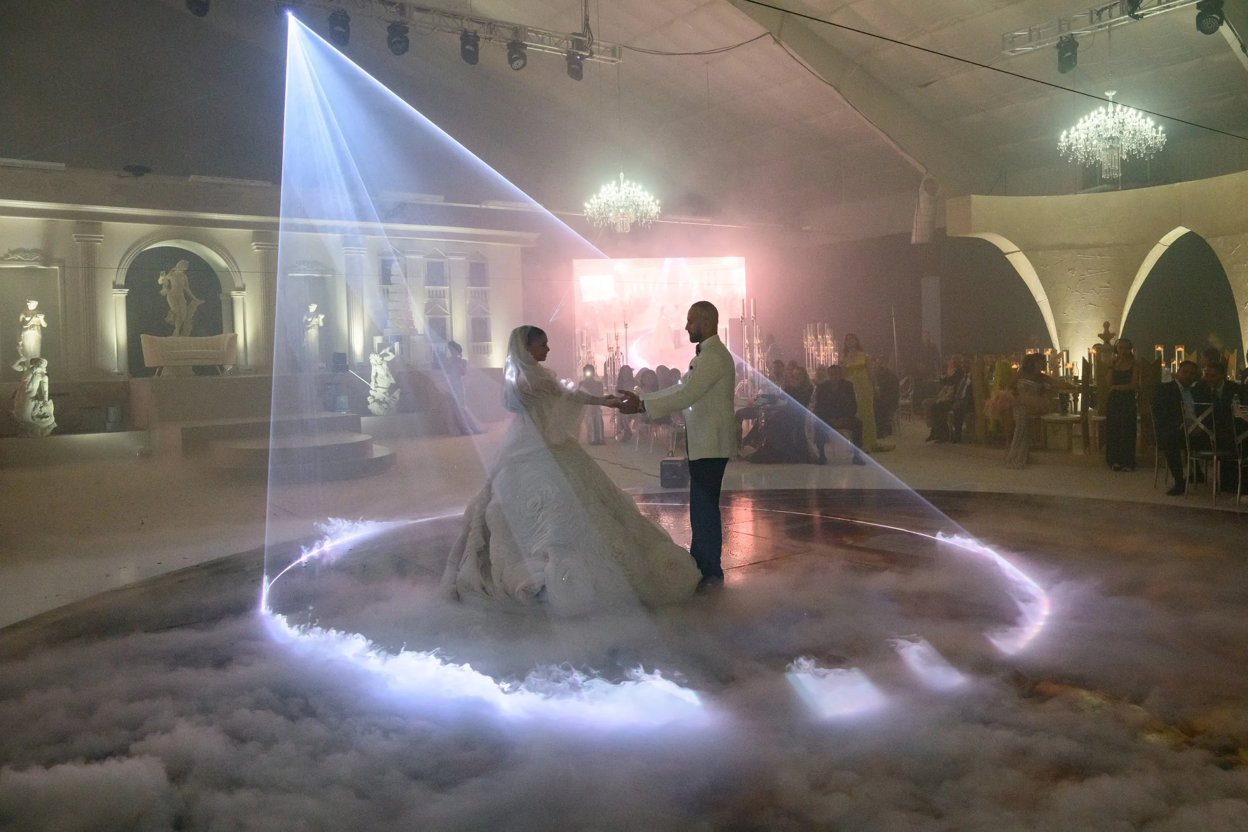 First dance halo