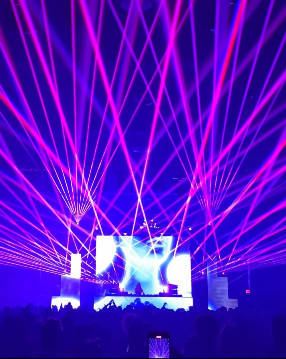 Laser show at Russell Industrial Center in Detroit, photo 21
