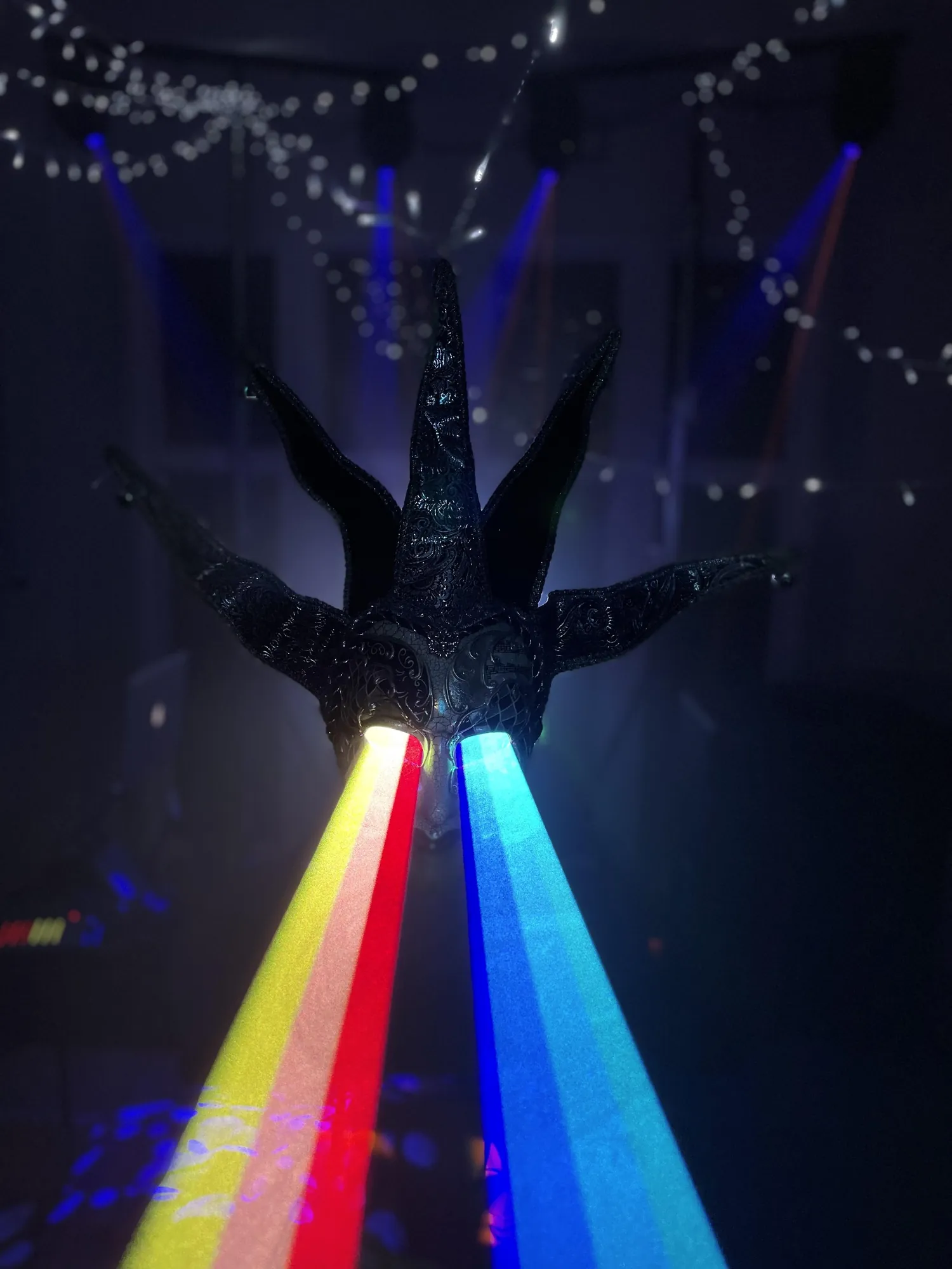 Early Sacred Lasers show, photo 2