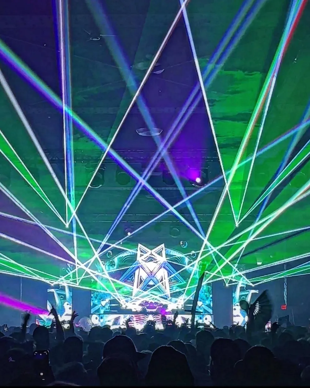 Laser show at Russell Industrial Center in Detroit, photo 25