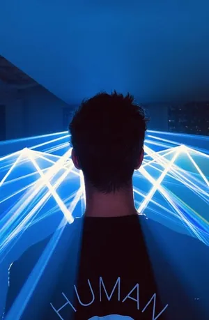 Early Sacred Lasers show, photo 7